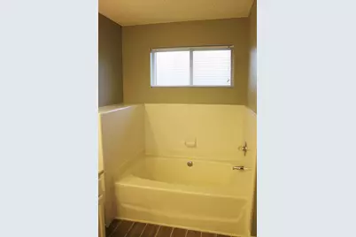 6476 Sailport Cove, Gulf Breeze, FL 32563 - Photo 9