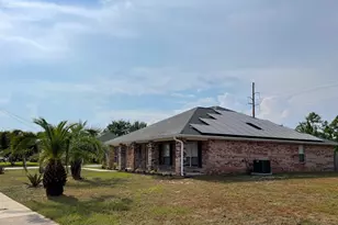 2129 Sardinia Ct, Navarre, FL 32566 - Photo 7