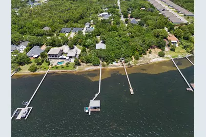 5393 Soundside Drive, Gulf Breeze, FL 32563 - Photo 37