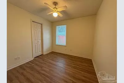 7380 Calle Ln, Navarre, FL 32566 - Photo 21