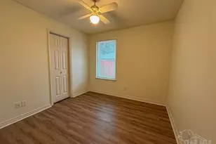 7380 Calle Ln, Navarre, FL 32566 - Photo 21