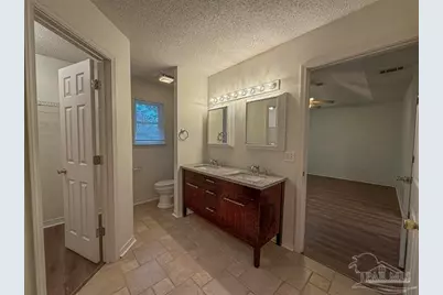 7380 Calle Ln, Navarre, FL 32566 - Photo 17