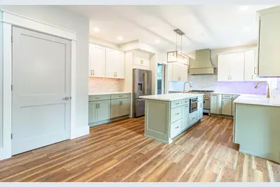 5870 Saratoga Drive, Crestview, FL 32536 - Photo 9