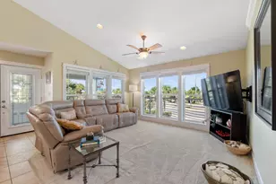 808 Via De Luna Dr, Pensacola Beach, FL 32561 - Photo 15