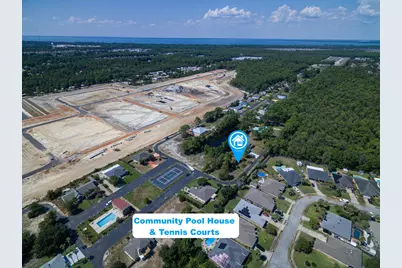 1717 E Smugglers Cove Drive E, Gulf Breeze, FL 32563 - Photo 7