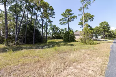 1717 E Smugglers Cove Drive E, Gulf Breeze, FL 32563 - Photo 3