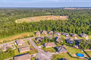 705 Hesed Ct, Cantonment, FL 32533 - Photo 73