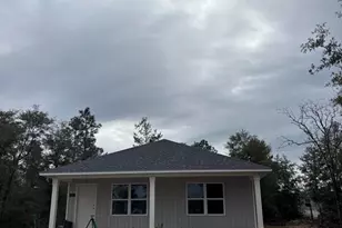 37 Pansy Ln, Defuniak Springs, FL 32433 - Photo 1