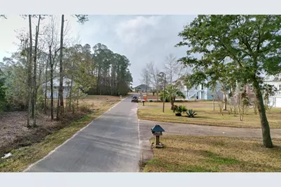 4529 Bayside Drive, Milton, FL 32583 - Photo 17