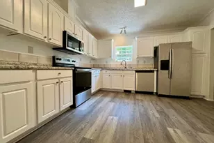 40 Arthur Ln, Pensacola, FL 32503 - Photo 1