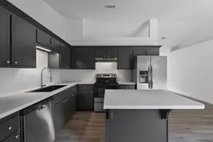 6583 Stanley Cir, Milton, FL 32570 - Photo 9