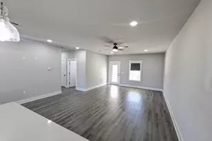 5841 Congress St, Gulf Breeze, FL 32563 - Photo 3