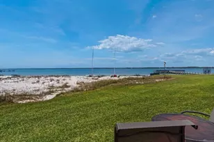 7453 Sunset Harbor Dr, Navarre, FL 32566 - Photo 13