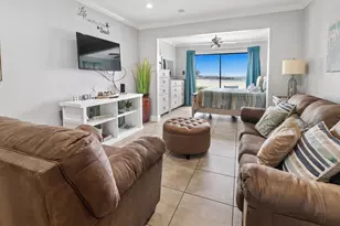 7453 Sunset Harbor Dr, Navarre, FL 32566 - Photo 5