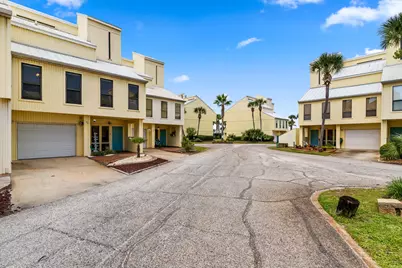 8520 Gulf Boulevard # UT-32, Navarre, FL 32566 - Photo 3