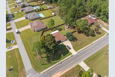 2379 Edgewood Drive, Navarre, FL 32566 - Photo 59