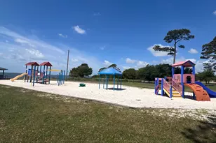 2379 Edgewood Dr, Navarre, FL 32566 - Photo 73