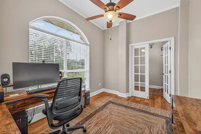 2379 Edgewood Drive, Navarre, FL 32566 - Photo 11