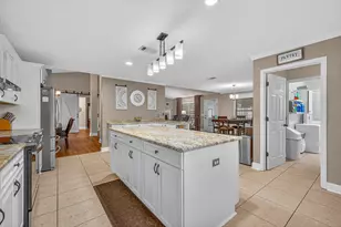 2379 Edgewood Dr, Navarre, FL 32566 - Photo 21