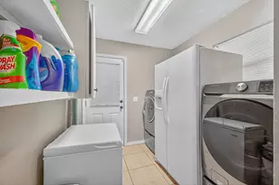 2379 Edgewood Dr, Navarre, FL 32566 - Photo 25