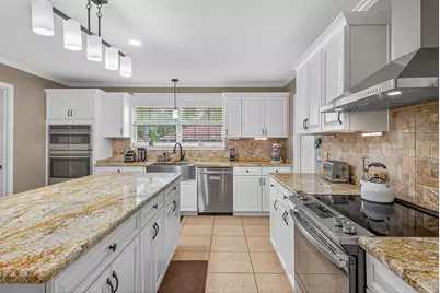 2379 Edgewood Drive, Navarre, FL 32566 - Photo 19