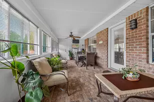 2379 Edgewood Dr, Navarre, FL 32566 - Photo 47