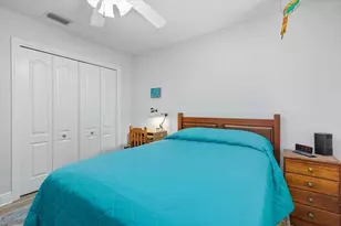 2212 Hadleigh Hills Ct, Navarre, FL 32566 - Photo 15