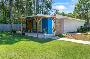 6985 Flintwood St, Navarre, FL 32566 - Photo 15