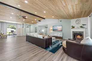 6985 Flintwood St, Navarre, FL 32566 - Photo 19