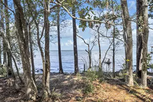 3972 Paradise Bay Dr, Gulf Breeze, FL 32563 - Photo 39