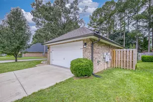 5921 Dunridge Drive, Pace, FL 32571 - Photo 7