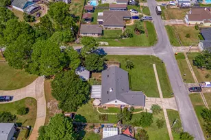 2345 Prytania Cir, Navarre, FL 32566 - Photo 3