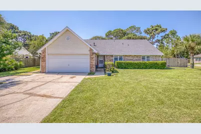 2345 Prytania Circle, Navarre, FL 32566 - Photo 1