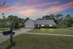 2345 Prytania Cir, Navarre, FL 32566 - Photo 67