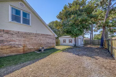 2345 Prytania Circle, Navarre, FL 32566 - Photo 47