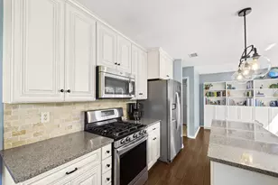 2345 Prytania Cir, Navarre, FL 32566 - Photo 17