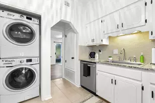 646 Emerald Ln, Fort Walton Beach, FL 32547 - Photo 13