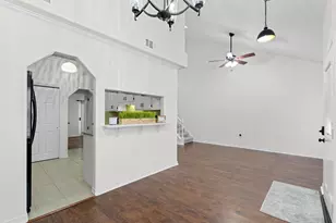 646 Emerald Ln, Fort Walton Beach, FL 32547 - Photo 5