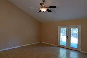 7318 E Bay Blvd E, Navarre, FL 32566 - Photo 11