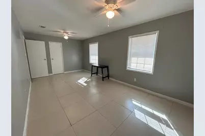7704 W Gadsden St Street W, Pensacola, FL 32506 - Photo 17