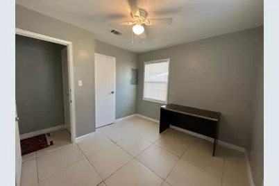 7704 W Gadsden St Street W, Pensacola, FL 32506 - Photo 23