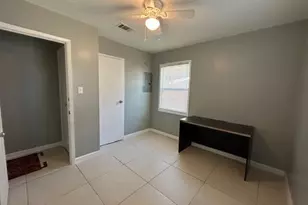 7704 W Gadsden St Street W, Pensacola, FL 32506 - Photo 23