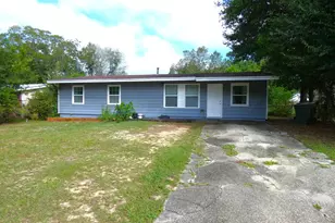 7704 W Gadsden St Street W, Pensacola, FL 32506 - Photo 3