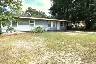 7704 W Gadsden St Street W, Pensacola, FL 32506 - Photo 1