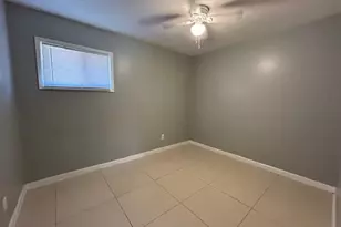 7704 W Gadsden St Street W, Pensacola, FL 32506 - Photo 19