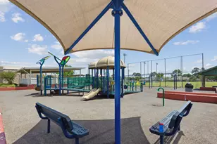 1328 Tiger Ln, Gulf Breeze, FL 32563 - Photo 39