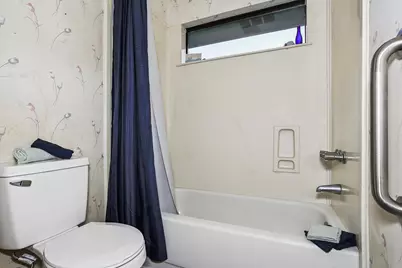 1328 Tiger Lane, Gulf Breeze, FL 32563 - Photo 21