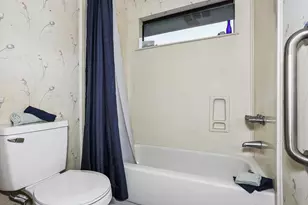 1328 Tiger Ln, Gulf Breeze, FL 32563 - Photo 21