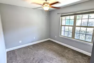 8129 Segura St, Navarre, FL 32566 - Photo 11