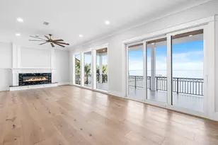 28 Baybridge Dr, Gulf Breeze, FL 32561 - Photo 101